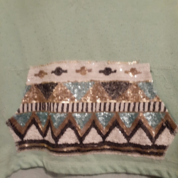 Sweater - Picture 2 of 3